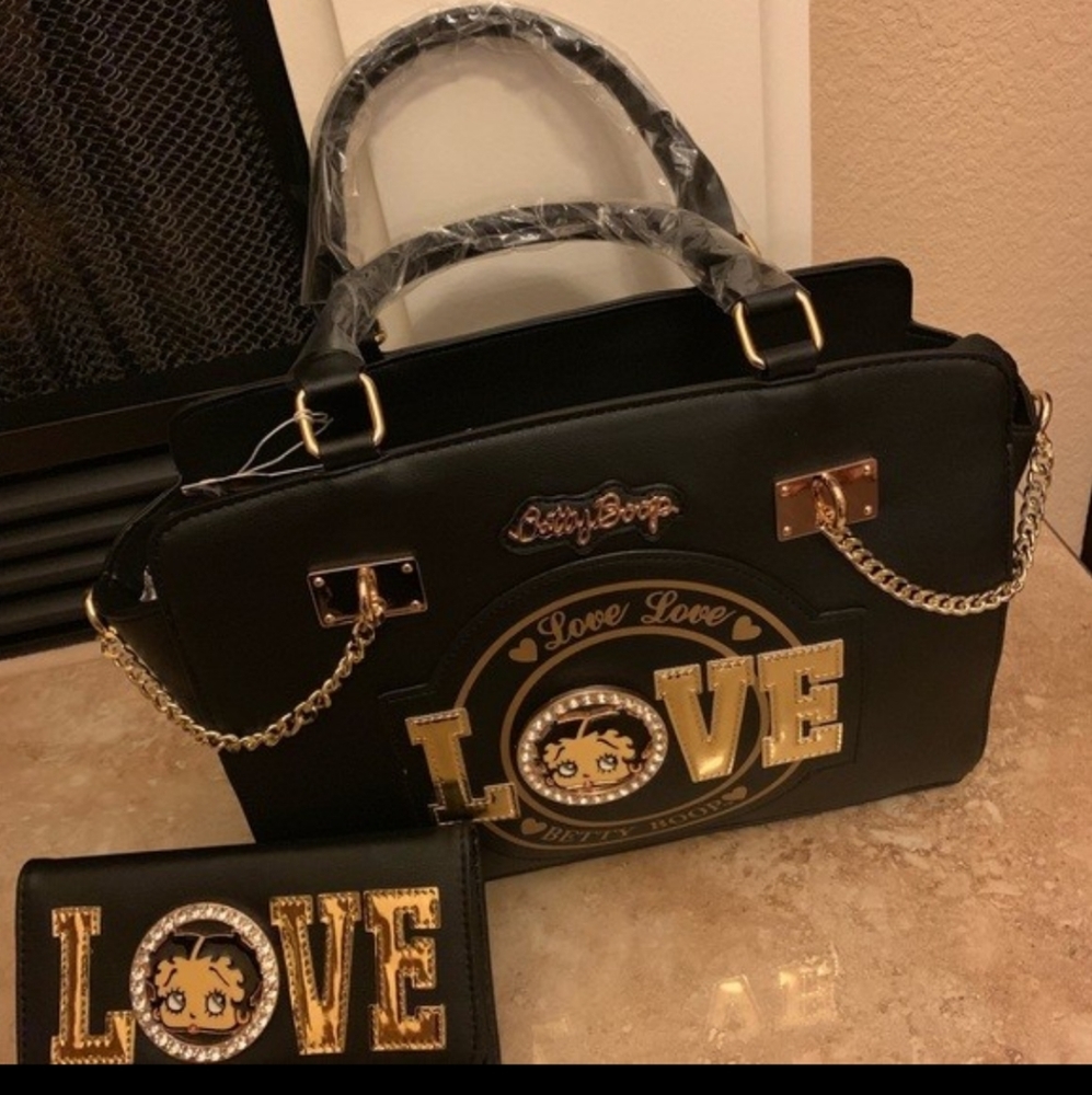 Sorry.. Im not selling. Im actually looking for it
